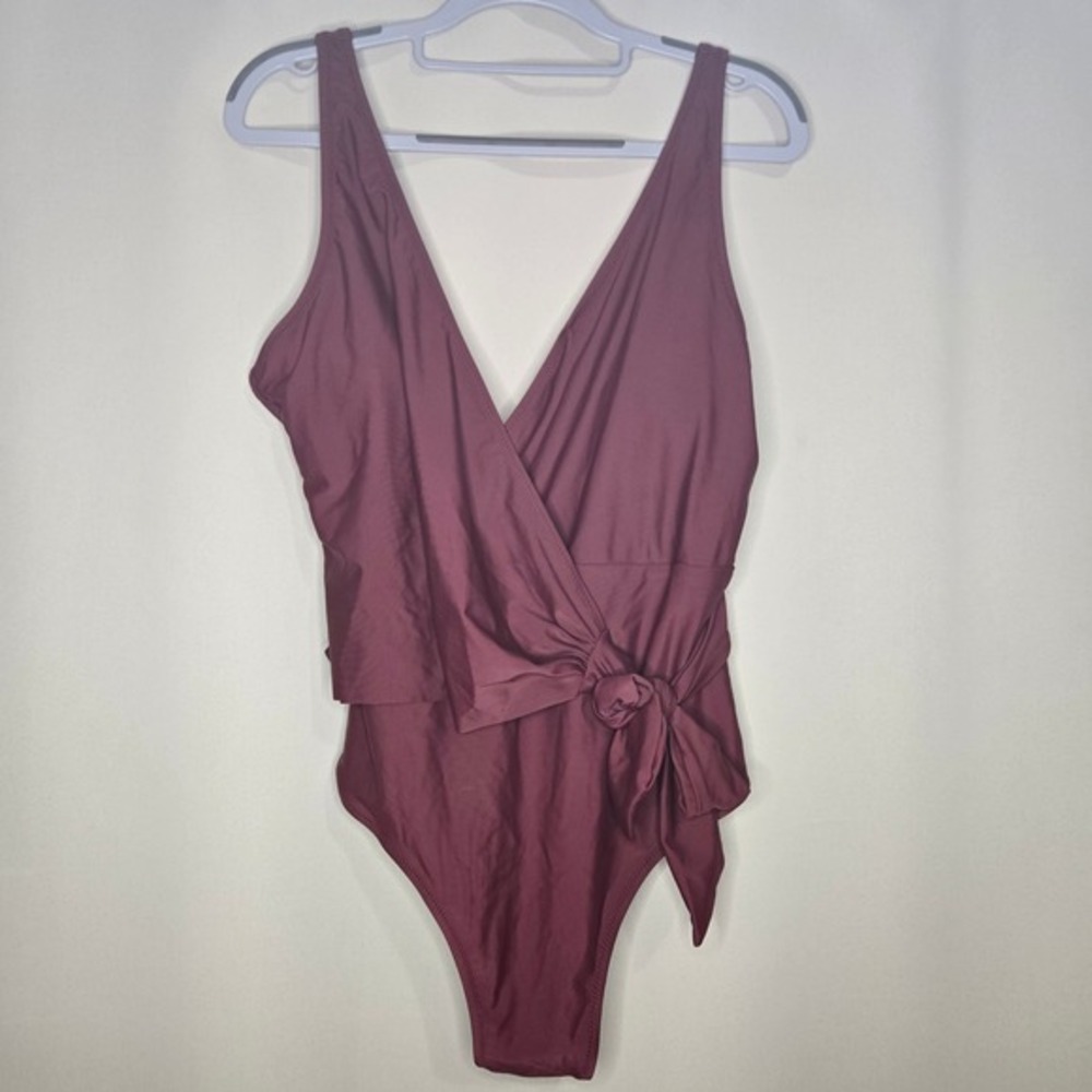 CUPSHE‎ Wrap One Piece Swimsuit Tie Front V Neck Bathing Suit Medium